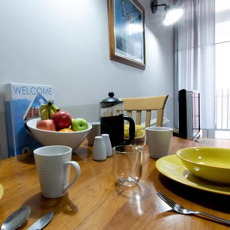 Refurnished Vintage Charming 2 Bedroom In Temple Bar Dublin